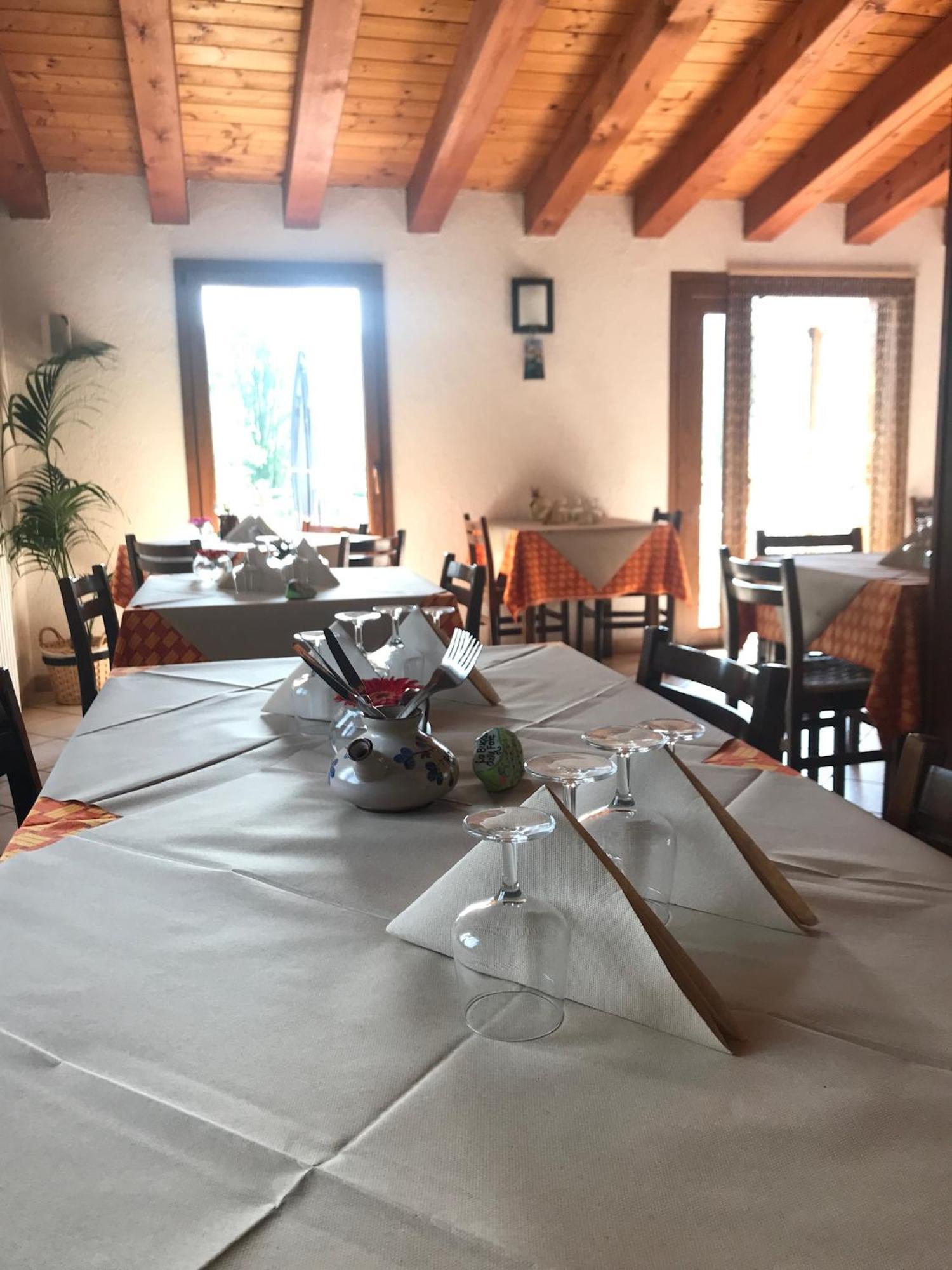 La Buca Delle Fate Ristorante Albergo Pievepelago Exterior foto